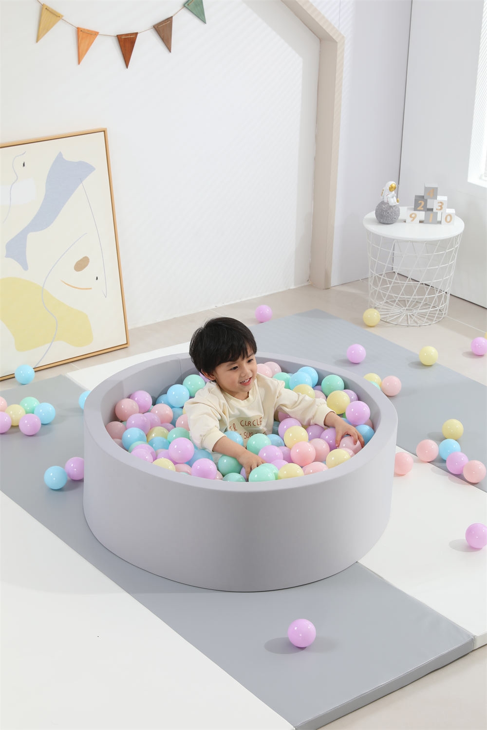 海洋球樂園，讓孩子盡情暢游在歡樂的海洋！